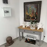 & Moeblierte In Kahl Am Main, Self-check-in, W-lan, Kuechenzeile Fuer Selbstversorgung, Pkw-platz Πανσιόν Kahl am Main