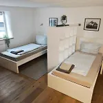 & Moeblierte In Kahl Am Main, Self-check-in, W-lan, Kuechenzeile Fuer Selbstversorgung, Pkw-platz 4* Kahl am Main