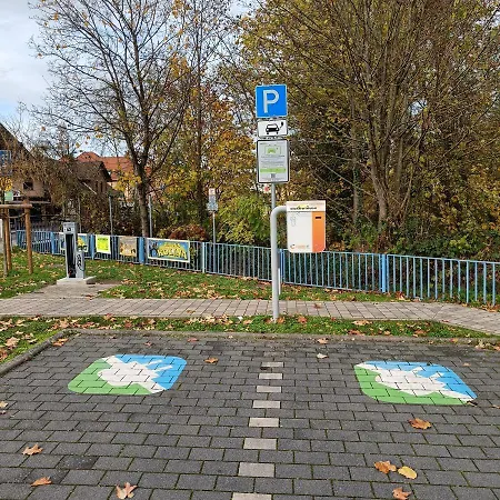 & Moeblierte In Kahl Am Main, Kontaktloser Self Check-in, W-lan, Schreibtisch, Duschbad, Kuechenzeile, Pkw-plaetze Konukevi