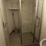 & Moeblierte In Kahl Am Main, Self-check-in, W-lan, Kuechenzeile Fuer Selbstversorgung, Pkw-platz Casa de hóspedes 4*