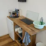 Casa de hóspedes & Moeblierte In Kahl Am Main, Self-check-in, W-lan, Kuechenzeile Fuer Selbstversorgung, Pkw-platz 4*