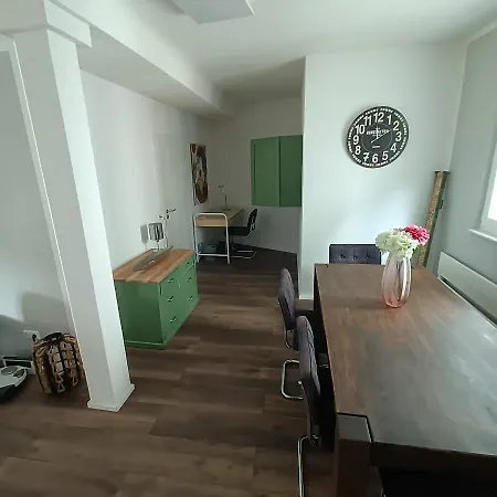 & Kahl: Self Check-in & Furnished Comfort Guest house 4*