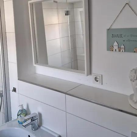 & Kahl: Self Check-in & Furnished Comfort Kahl am Main